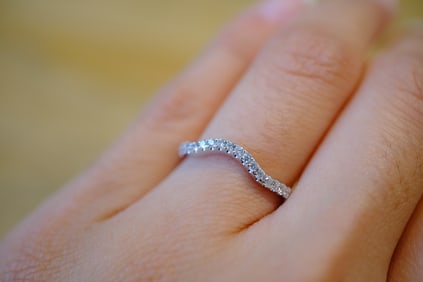 Shane Co. Diamond Wave Band in 14K White Gold