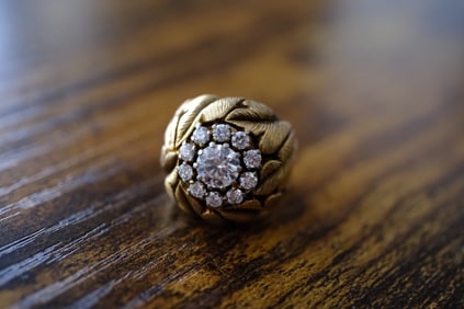 Estate Fine Diamond Cluster Ring in 14K Yellow Gold