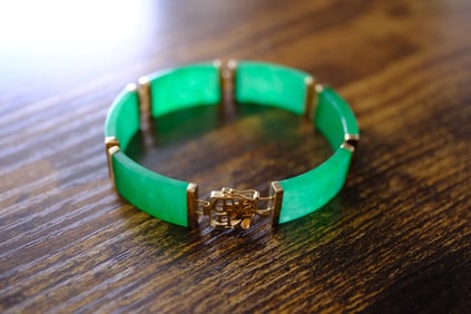 Jade Link Bracelet in 14K Yellow Gold