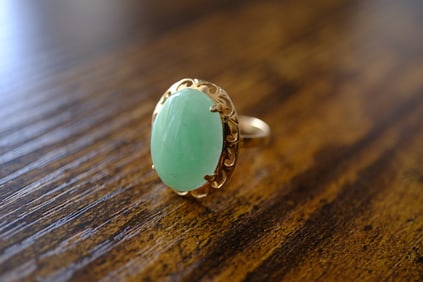 Estate Jadeite Jade Ring in 14K Yellow Gold