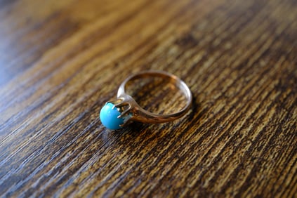 Estate Turquoise Cabochon Ring in 14K Yellow Gold