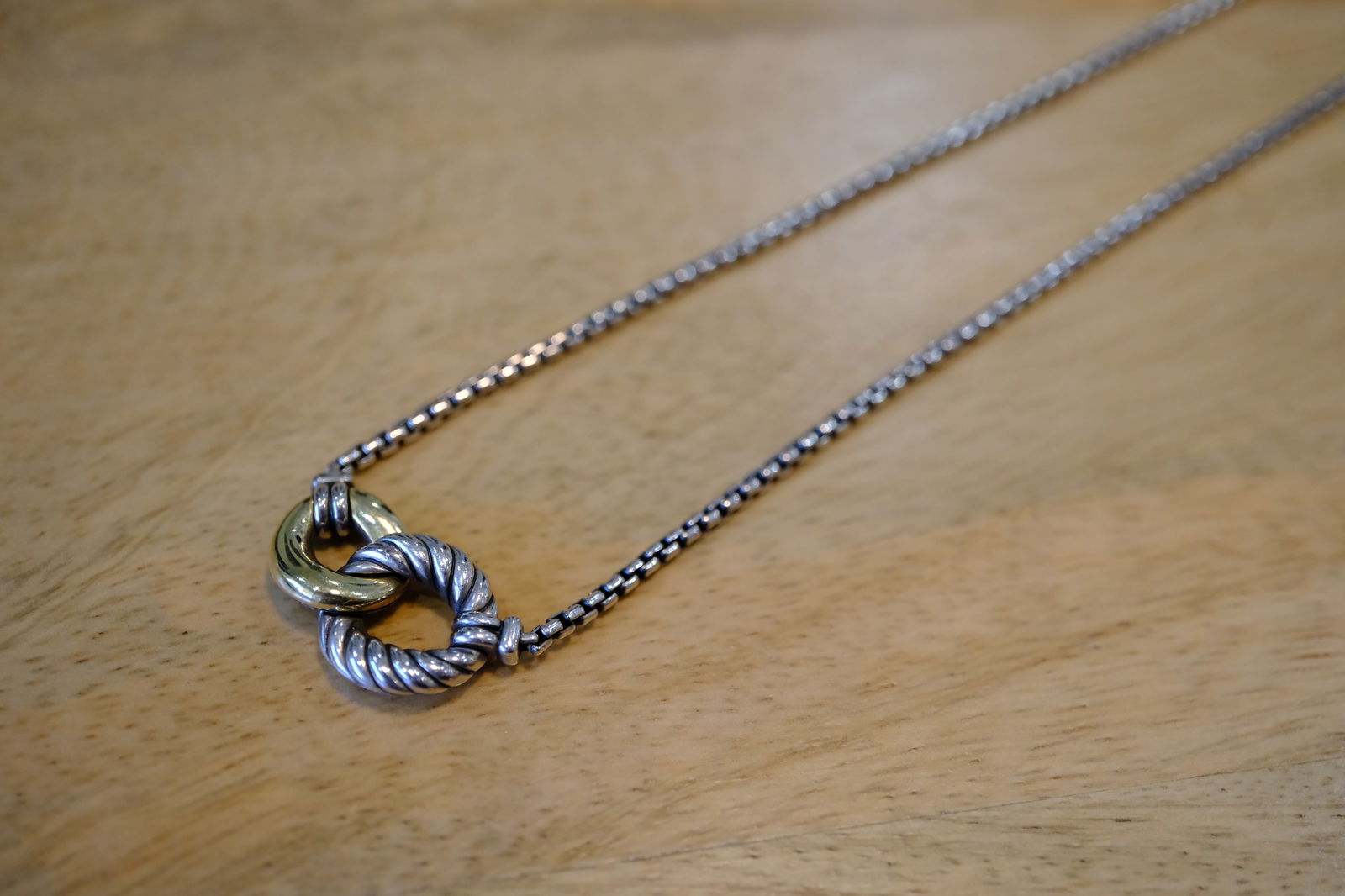 David Yurman Belmont Curb Link Pendant Necklace in Sterling Silver and 18K Yellow Gold (1 of 7)