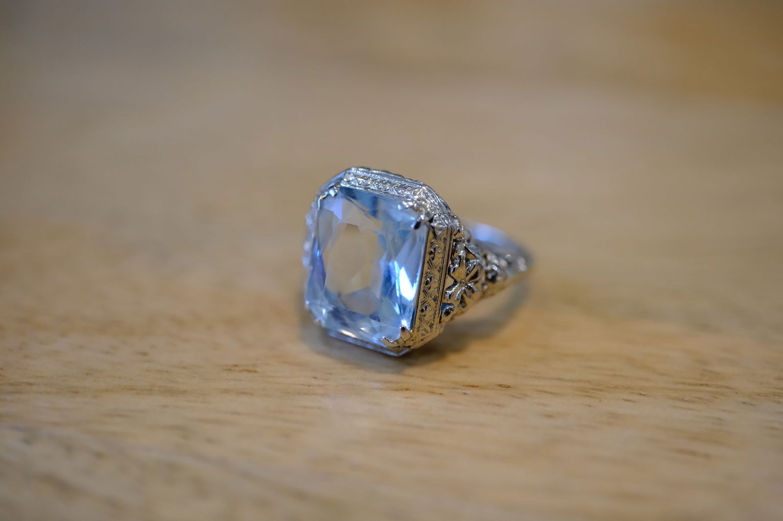 Estate Designer Signed M.C. Aquamarine Cocktail Ring in 18K White Gold (1 of 8)