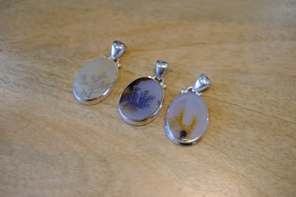 Lot of Three Agate Pendants in Sterling Silver