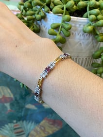 1980s 0.75 Carat Diamond and 1 Carat Ruby Link Bracelet in 18 Karat Gold