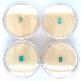 Lot of 4 Loose Emerald - 0.57CTW