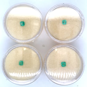Lot of 4 Loose Emerald - 0.64CTW
