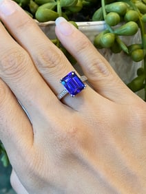 Tanzanite and Diamonds Ring in 14K White Gold