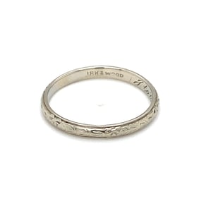 Circa 1930s Wedding Band Ring in 18K White Gold