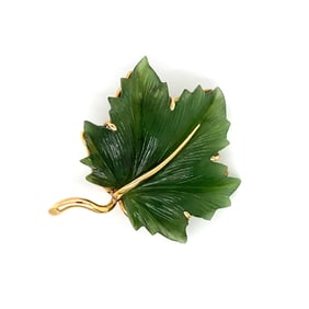 Circa 1970s Jade Leaf Brooch in 18-22K Yellow Gold