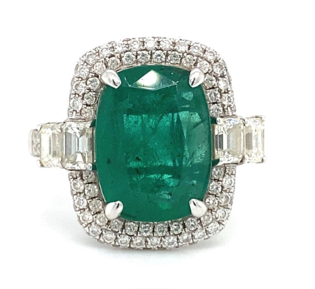 GIA Zambian Emerald and Diamond Ring (1 of 5)