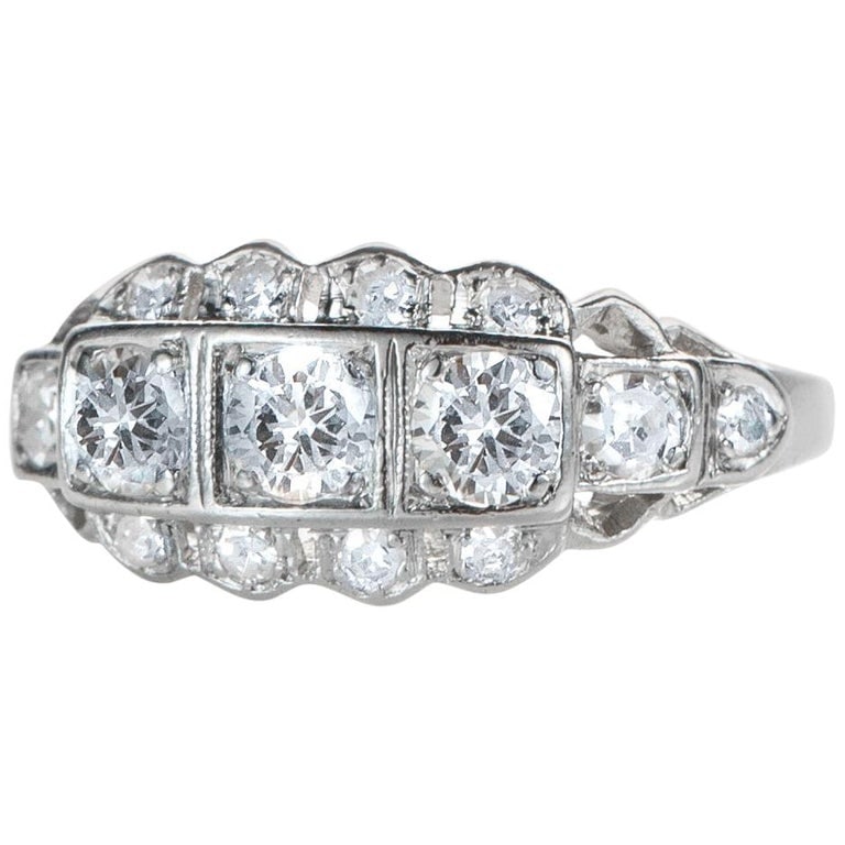 Platinum Art Deco 0.90 Carat Diamond Band Ring (1 of 5)