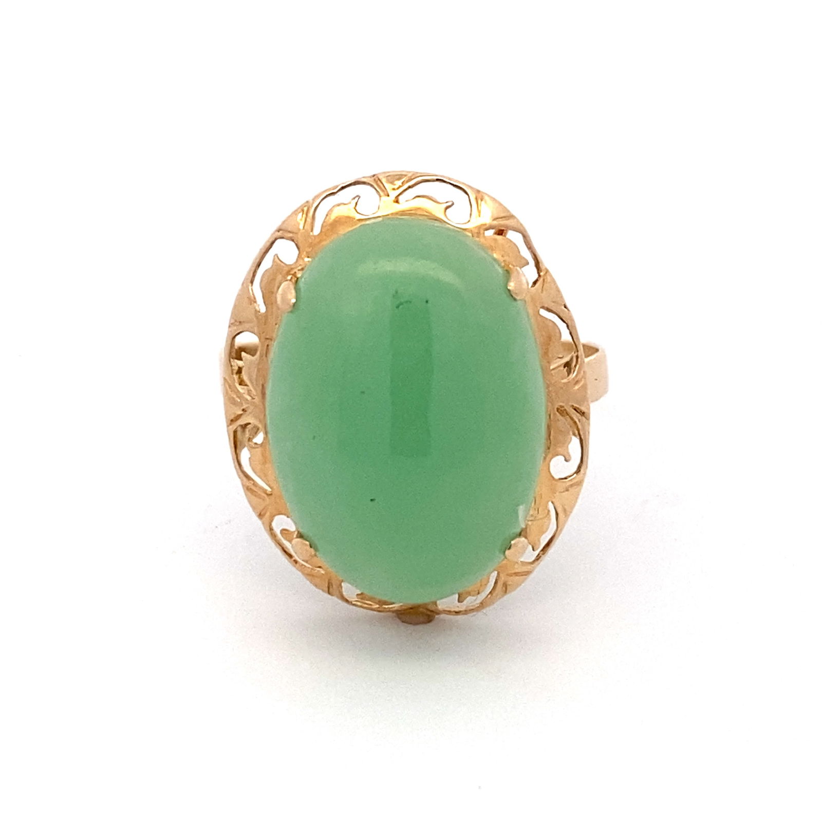Estate Jadeite Jade Ring in 14K Yellow Gold (1 of 6)