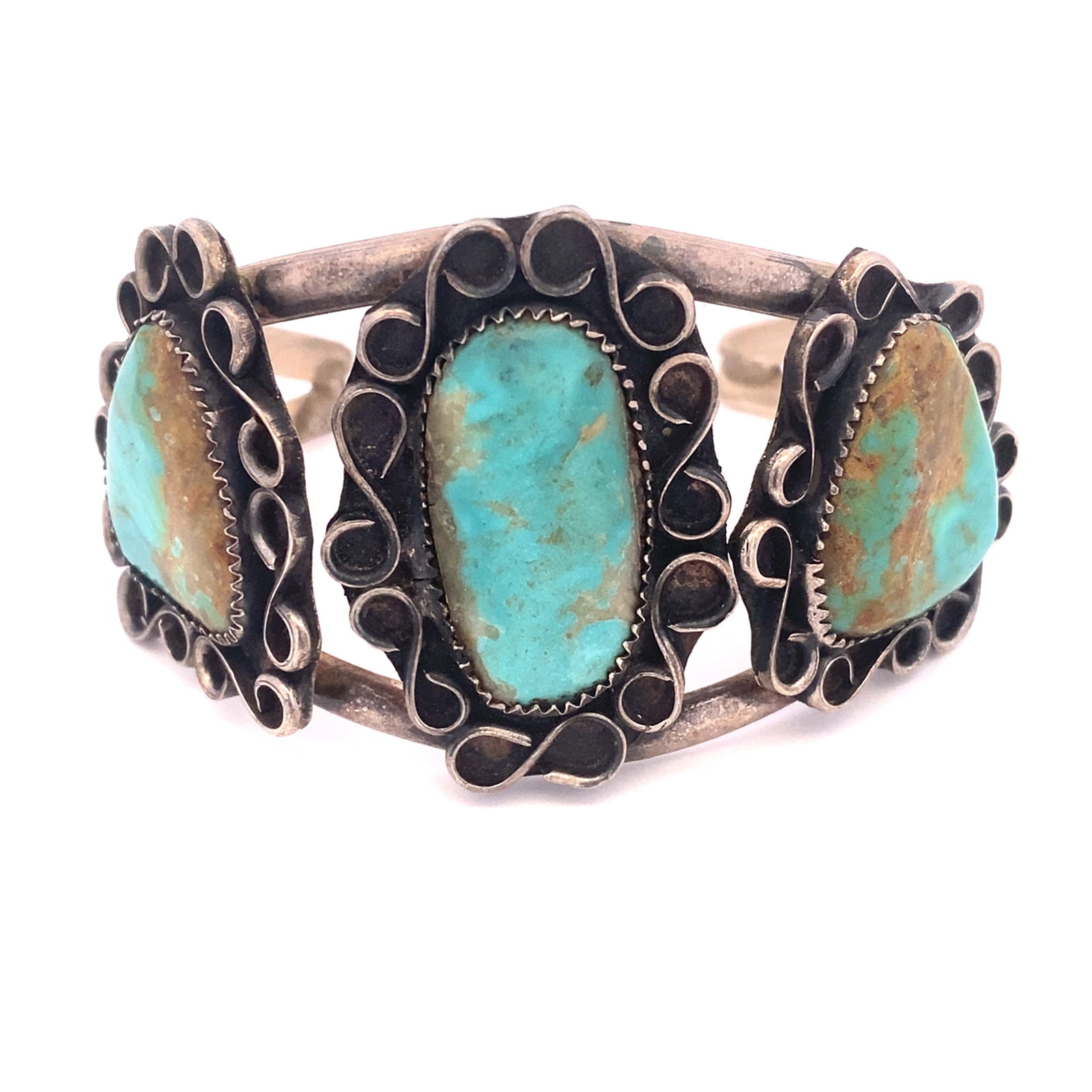 Navajo Native American Turquoise Cuff Bracelet in Sterling Silver (1 of 4)