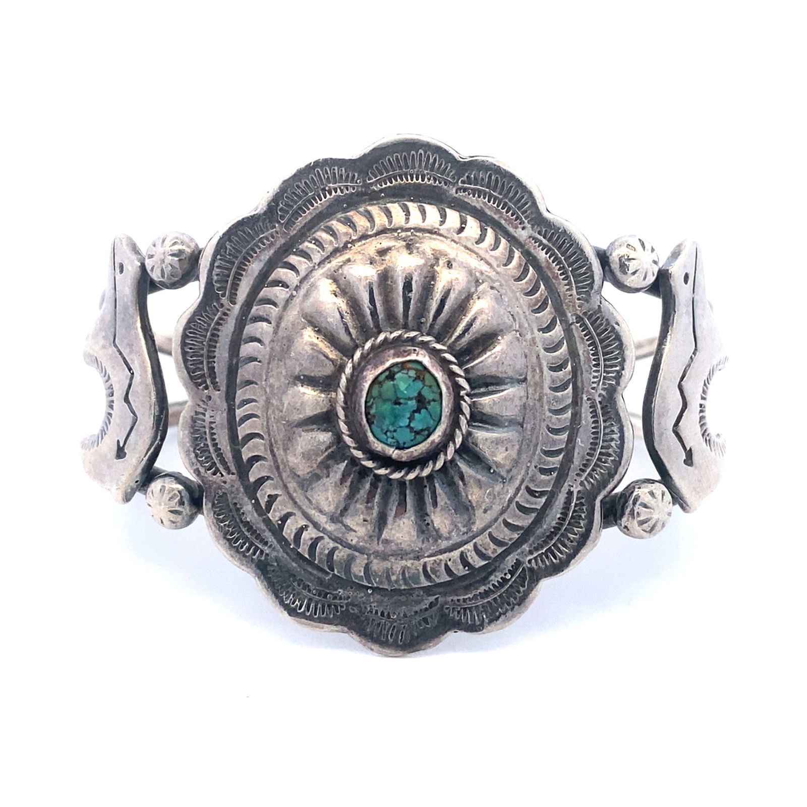 Vintage Native American Turquoise and Bear Cuff Bracelet in Sterling Silver (1 of 3)