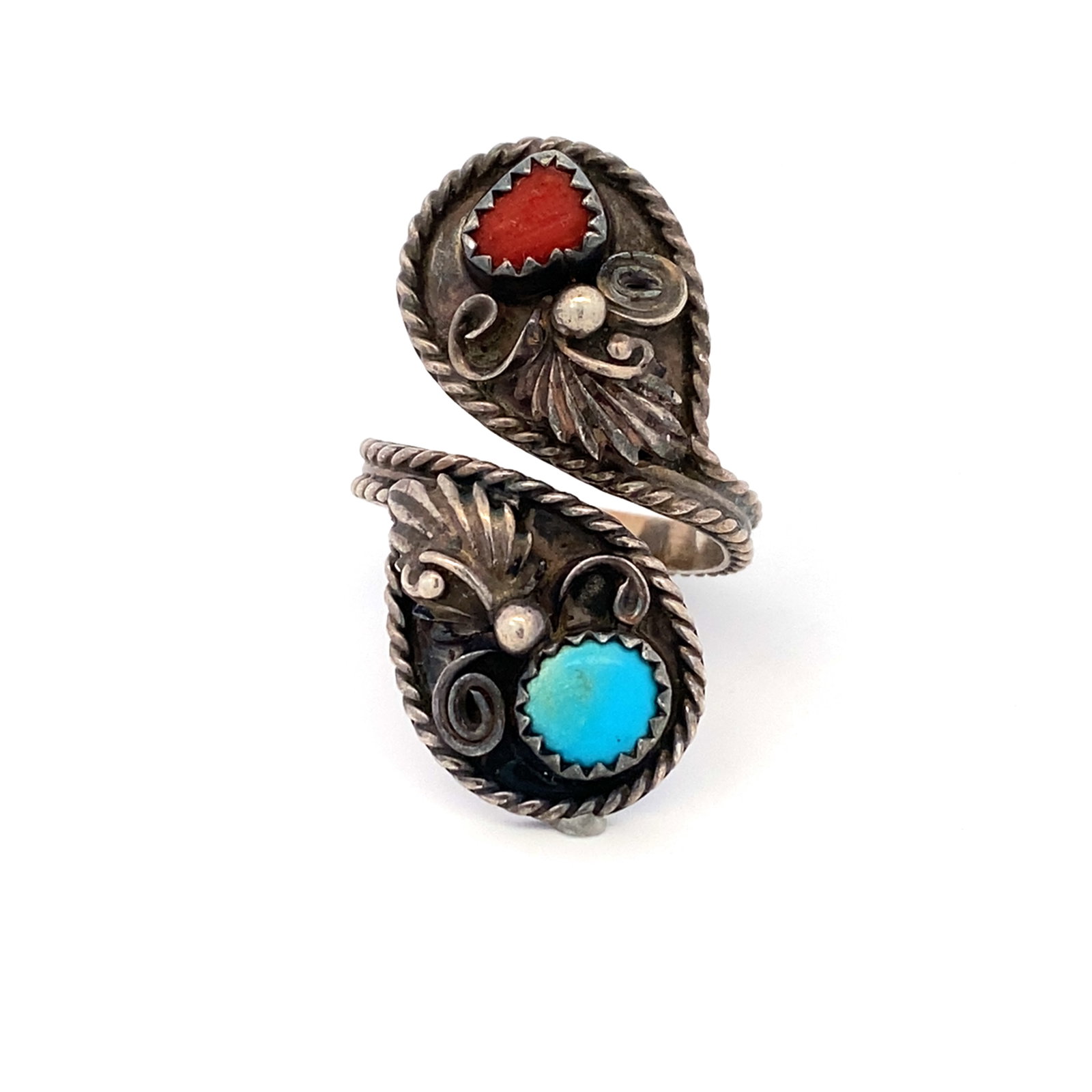 Vintage Native American Artist Signed "JJ" Turquoise and Coral Ring in Sterling Silver: Vintage Native American artist signed "JJ" turquoise and coral ring in sterling silver, Size: 6.75, Weight: 5.6 grams