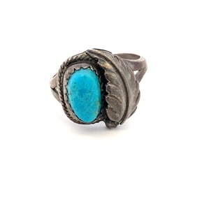 Vintage Native American Turquoise Ring in Sterling Silver