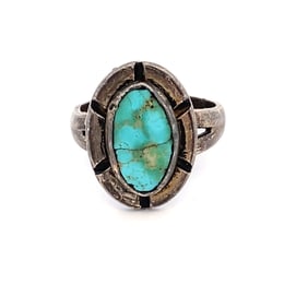 Vintage Native American Turquoise Ring in Sterling Silver