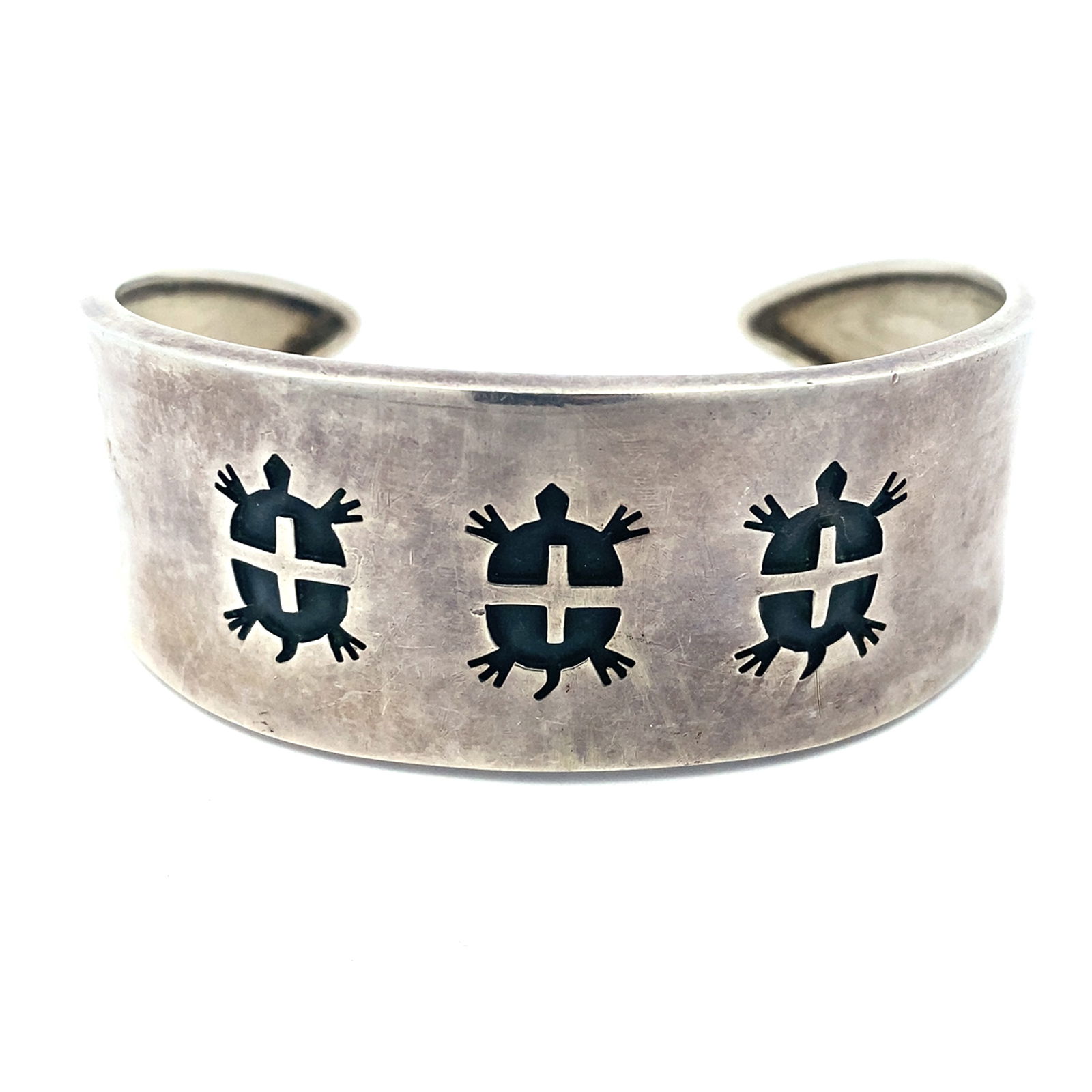 Native American Artisan Signed Turtle Cuff Bracelet in Sterling Silver (1 of 5)