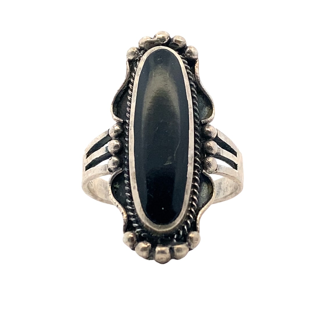Sterling Silver Onyx Cocktail Ring: Vintage sterling silver ring with onyx stone, size US 9, 6.44g