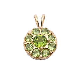 Peridot Pendant in 14K Yellow Gold
