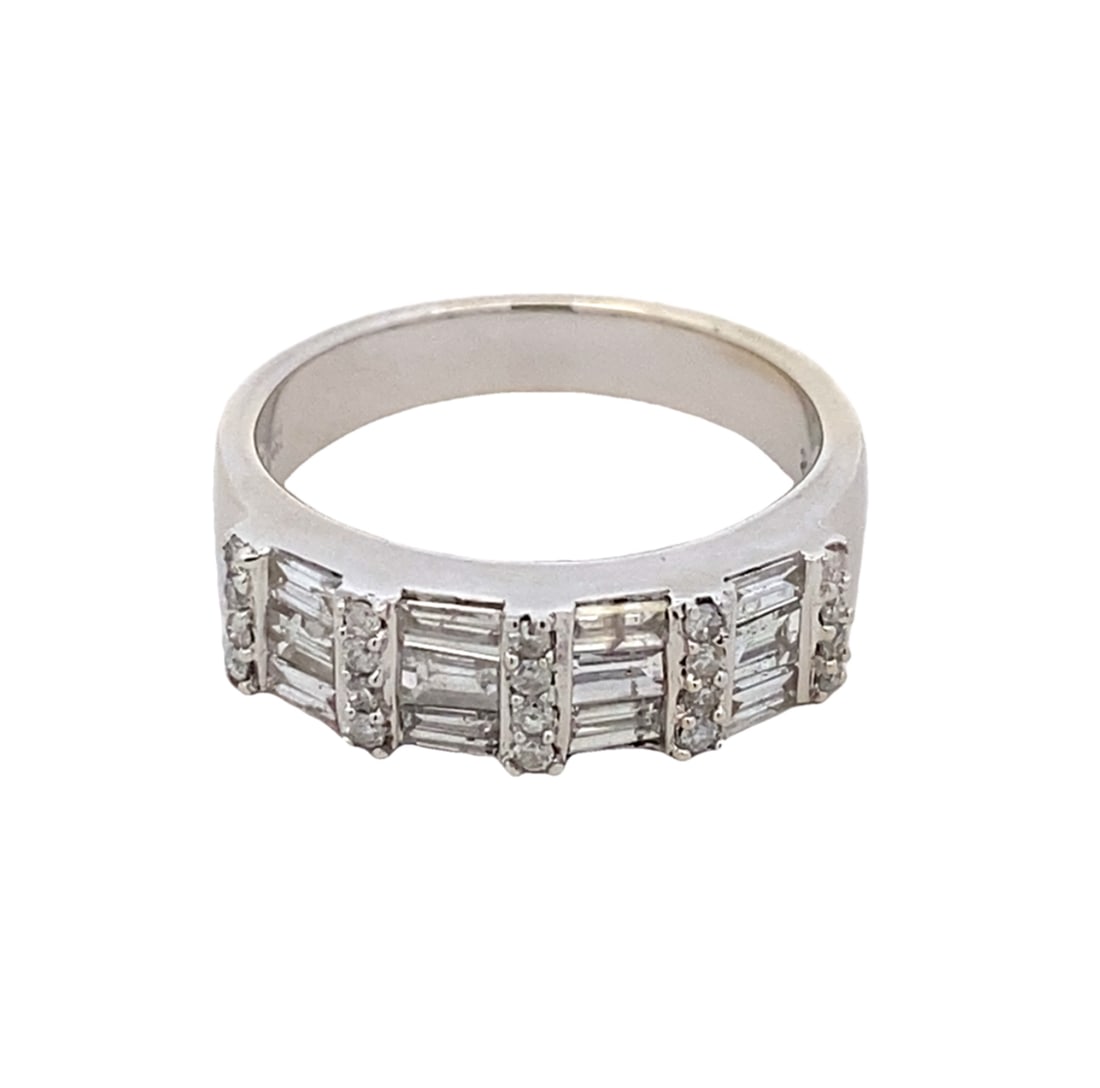 Estate Diamond Ring in 14K White Gold (1 of 5)