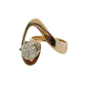 Solitare Diamond Ring in 14K Yellow Gold