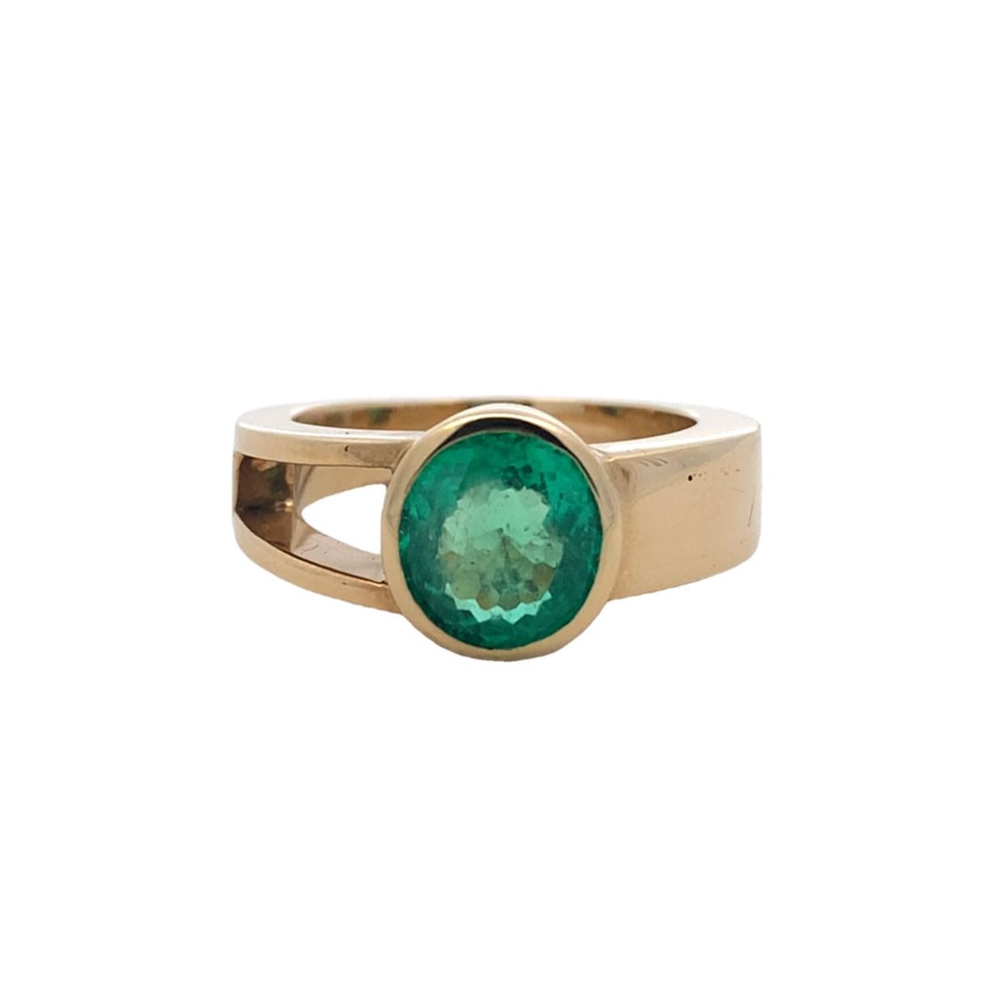 Solitaire Oval Emerald Ring in 14K Yellow Gold (1 of 6)