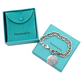 Tiffany & Co. Round Tag Bracelet in Sterling silver