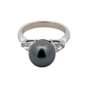 Tahitian South Sea Black Pearl and .5 Carat Diamond Gold Ring