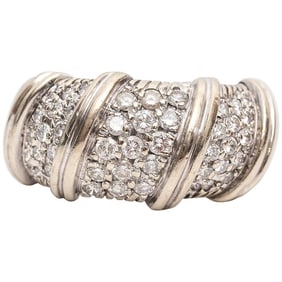 1980s Italian Made Diamond Gold Ring