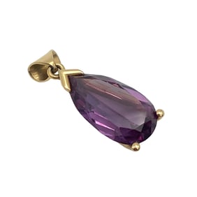 Estate Pear Shaped Amethyst Pendant in 14K Yellow Gold