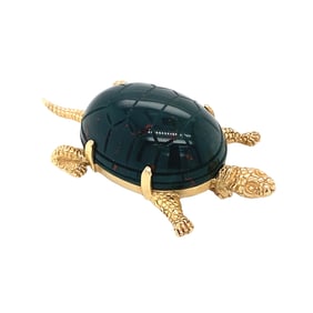 Bloodstone Turtle Brooch in 14K Yellow Gold