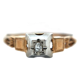 Estate Solitare Diamond Engagement Ring in 14K Gold