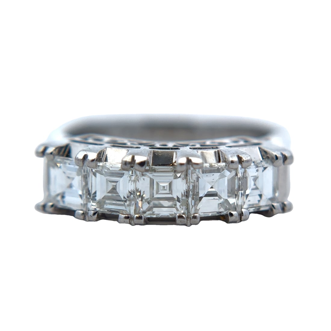 Asscher Diamond Anniversary Ring in Platinum (1 of 7)
