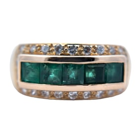 18K Yellow Gold Emerald and Diamond Ring