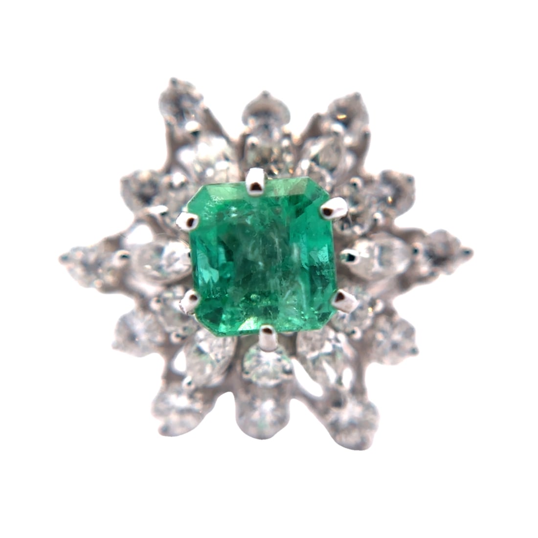 18K White Gold Ring with Emerald and Diamond (1 of 7)