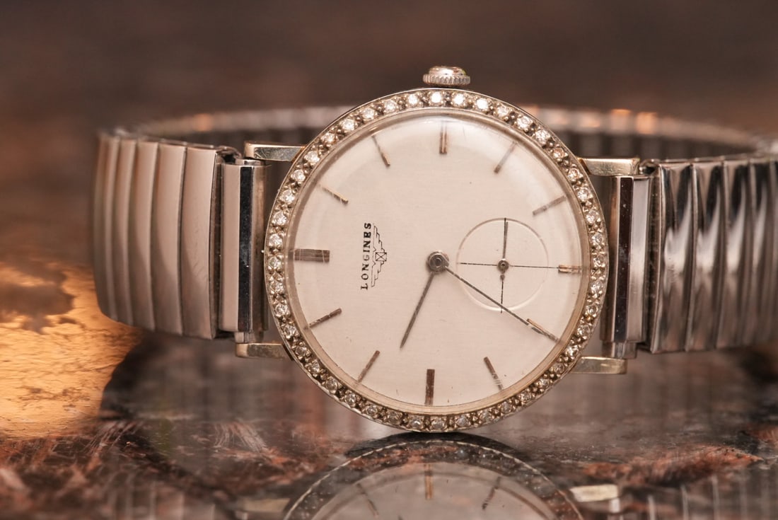 Estate Vintage Longines Mens Diamond Case Watch in 18K White Gold (1 of 6)