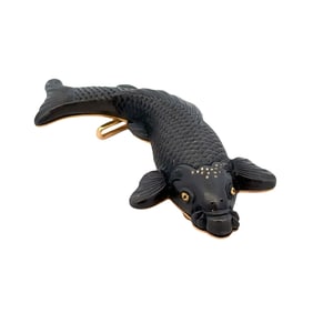 Circa 1970s Asian Onyx Koi Fish Pendant in 18K Gold