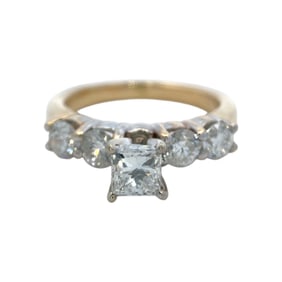 Diamond Engagement Ring 14K Yellow Gold