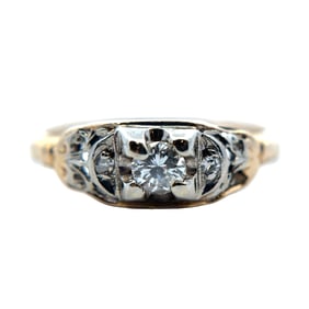 Diamond Engagement Ring in 14K Yellow Gold