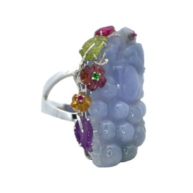 Carved Lavender Jade Ring, 18K White Gold