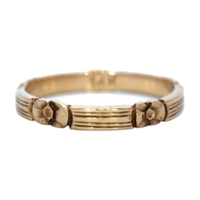 Vintage Flower Wedding Band in 14K Yellow Gold
