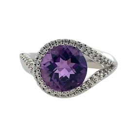 1980s 2 Carat Round Amethyst with Diamond Halo 14 Karat White Gold Ring