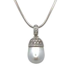Pearl and Diamond Pendant and Snake Chain in 18K White Gold