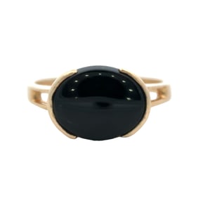 Vintage Onyx Ring in 14K Yellow Gold