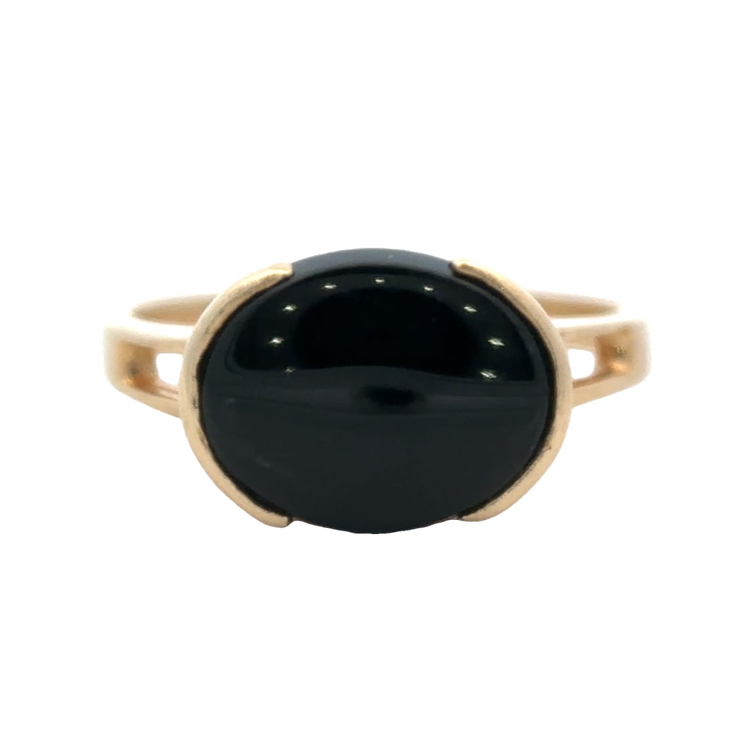 Vintage Onyx Ring in 14K Yellow Gold (1 of 7)