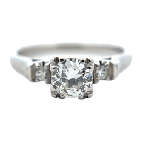 Diamond Ring in 14 Karat White Gold