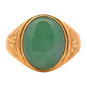 Jade Ring in 24K Yellow Gold