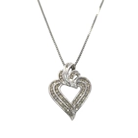 0.33CTW Diamond Heart Pendant and Chain